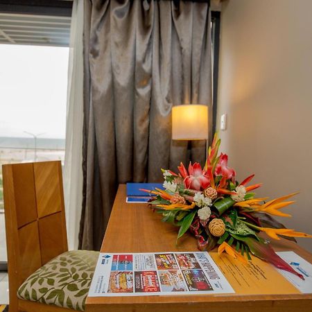 Ela Beach Hotel Port Moresby Kamer foto